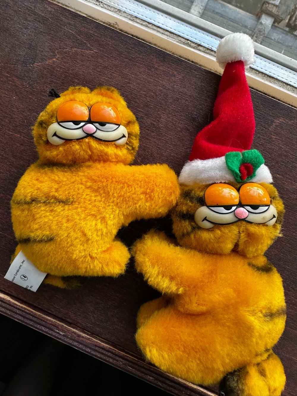 Vintage Garfield Cat Clip On Toy - Yellow Holiday Set
